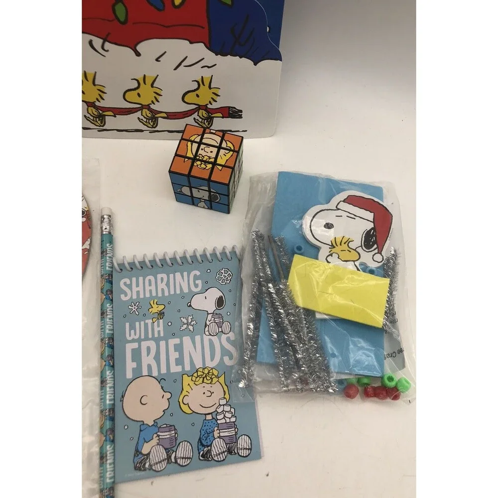 Peanuts Snoopy Kids Christmas Gift Craft Goody Party Bag Grandparents